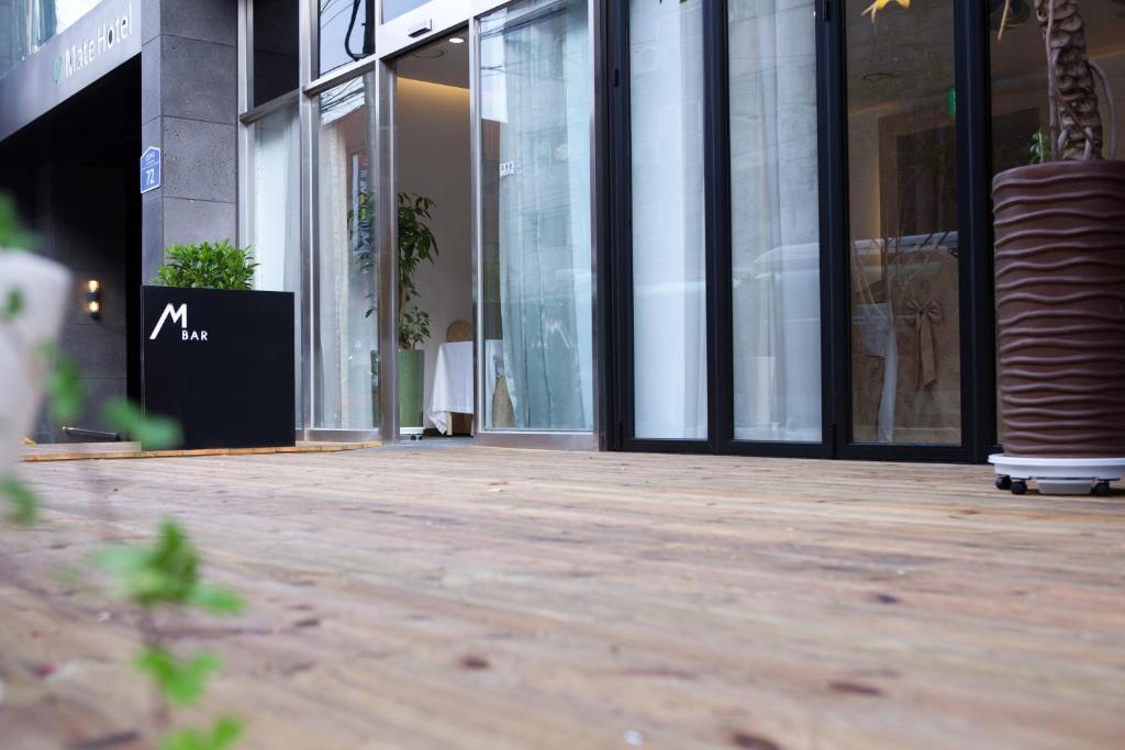 Mate Hotel Seoul Gimpo Екстериор снимка