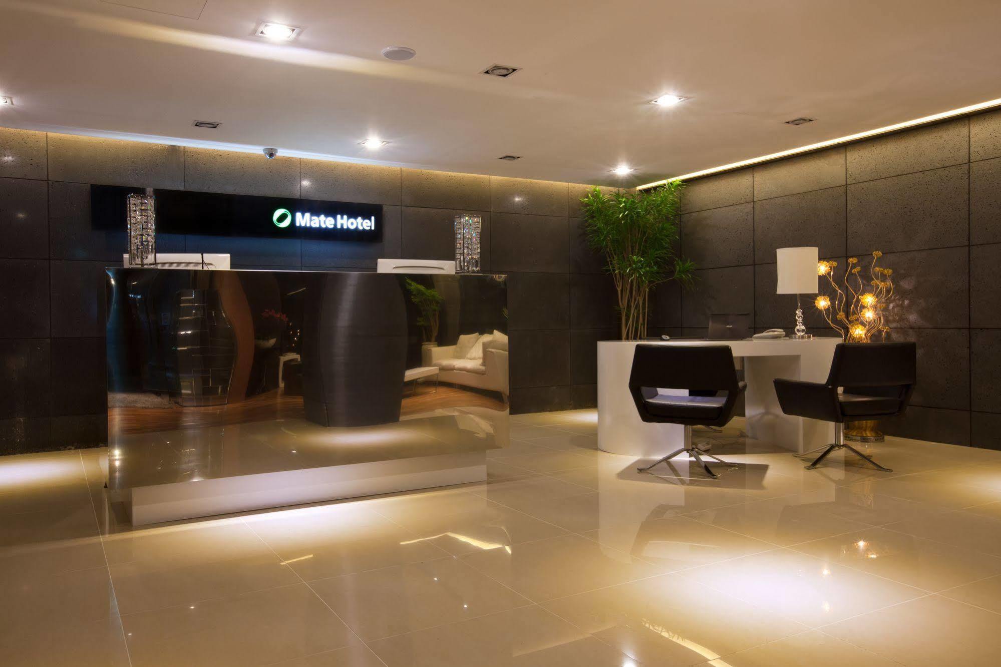 Mate Hotel Seoul Gimpo Екстериор снимка